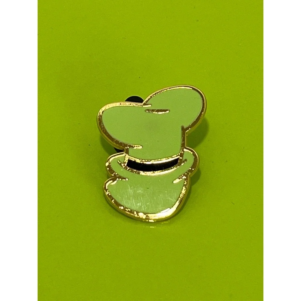 Disney Parks Goofy Hat Enamel Pin Lime Green Gold Tone Official Trading Pin
